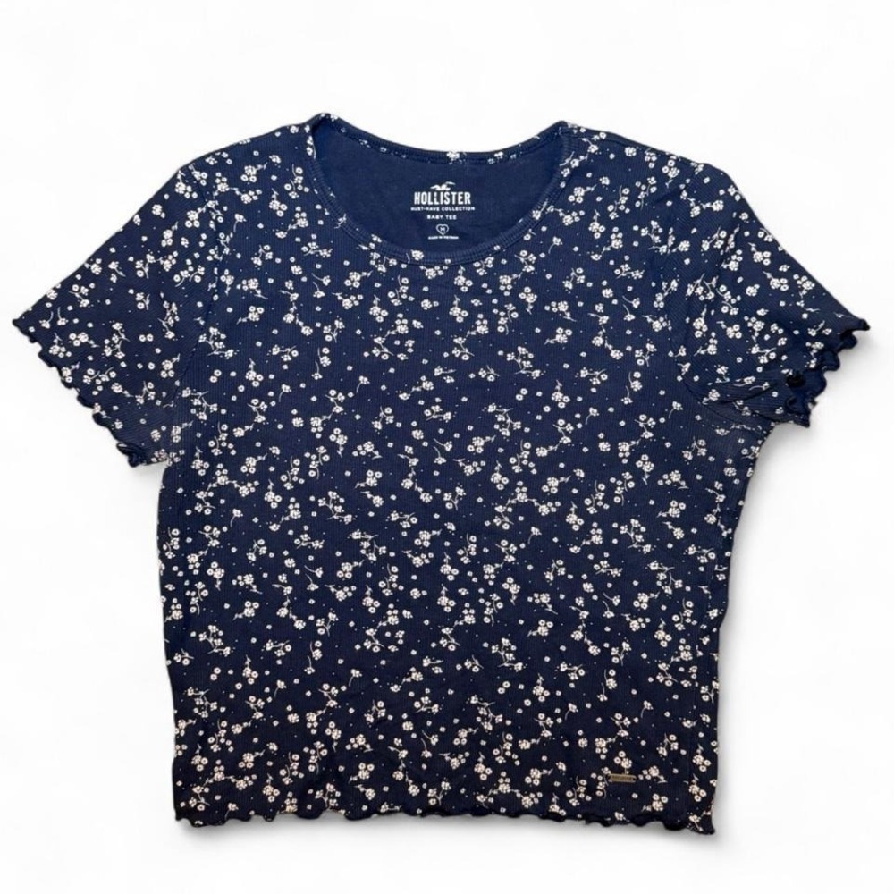 Hollister Ribbed‎ Ditzy Floral Baby Tee Lettuce Hem M